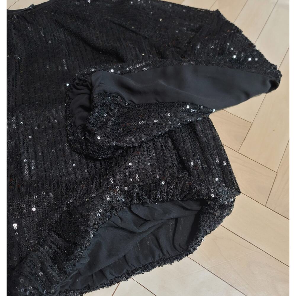 Torrid Black Sequin Bubble Hem Blouse Size 1 - Picture 6 of 11